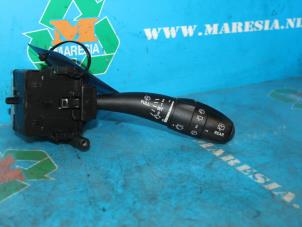 Gebrauchte Scheibenwischer Schalter Kia Cee'd (EDB5) 1.6 CRDi 16V Preis € 42,00 Margenregelung angeboten von Maresia Auto Recycling B.V.