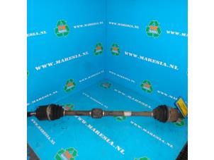 Used Front drive shaft, right Kia Cerato 1.5 CRDi 16V Price € 52,50 Margin scheme offered by Maresia Auto Recycling B.V.