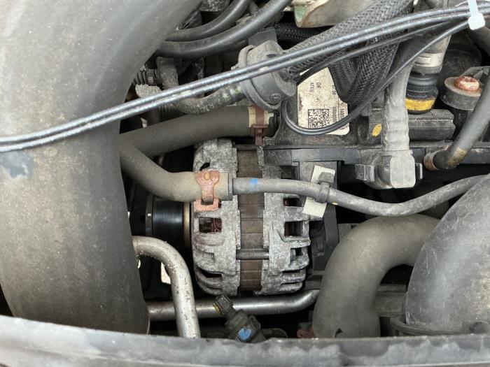 Used Dynamo Dacia Logan MCV II/III/Sandero Wagon 0.9 TCE 12V LPG Price € 63,00 Margin scheme offered by Maresia Auto Recycling B.V.