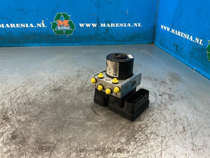 Gebrauchte ABS Pumpe Toyota Yaris II (P9) 1.3 16V VVT-i Preis € 131,25 Margenregelung angeboten von Maresia Auto Recycling B.V.
