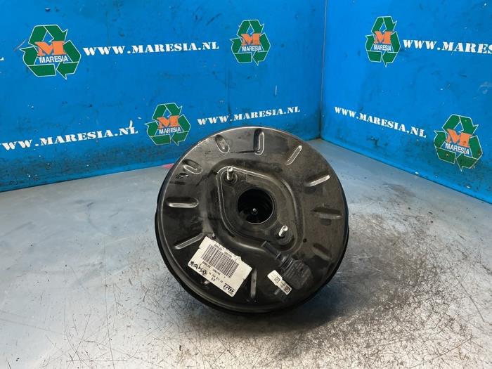 Usagé Servo frein Opel Corsa F (UB/UH/UP) 1.2 12V 75 Prix € 78,75 Règlement à la marge proposé par Maresia Auto Recycling B.V.