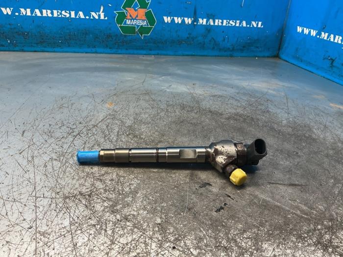 Usagé Injecteurs Volkswagen Caddy IV 2.0 TDI 75 Prix € 78,75 Règlement à la marge proposé par Maresia Auto Recycling B.V.