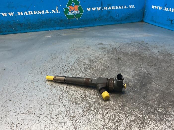 Usagé Injecteurs Fiat Doblo Cargo (263) 1.6 D Multijet Prix € 78,75 Règlement à la marge proposé par Maresia Auto Recycling B.V.