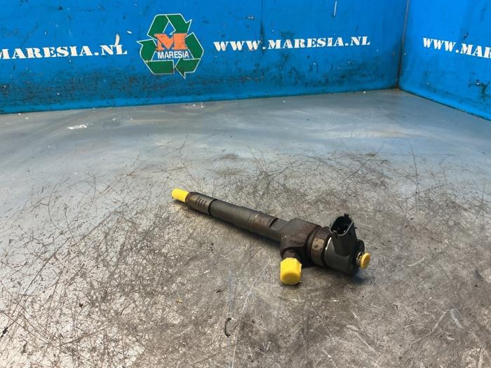 Usagé Injecteurs Fiat Doblo Cargo (263) 1.6 D Multijet Prix € 78,75 Règlement à la marge proposé par Maresia Auto Recycling B.V.