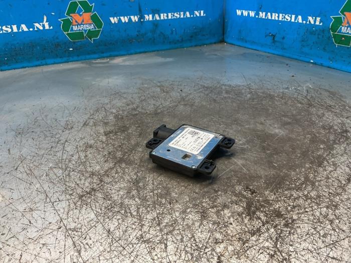 Begagnade Dödvinkelsensor Hyundai Tucson (NX) 1.6 T-GDI HEV Pris € 105,00 Marginaltabell erbjuds av Maresia Auto Recycling B.V.