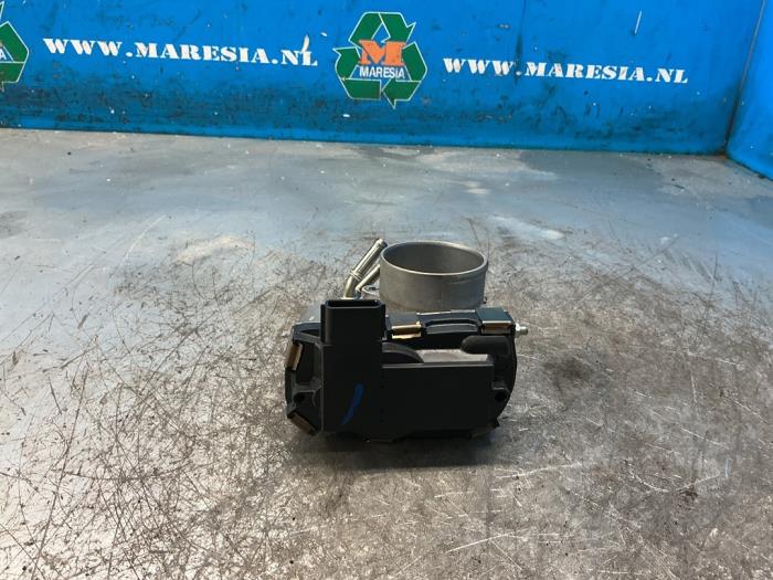 Usagé Boîtier accélérateur Nissan Micra (K13) 1.2 12V Prix € 68,25 Règlement à la marge proposé par Maresia Auto Recycling B.V.