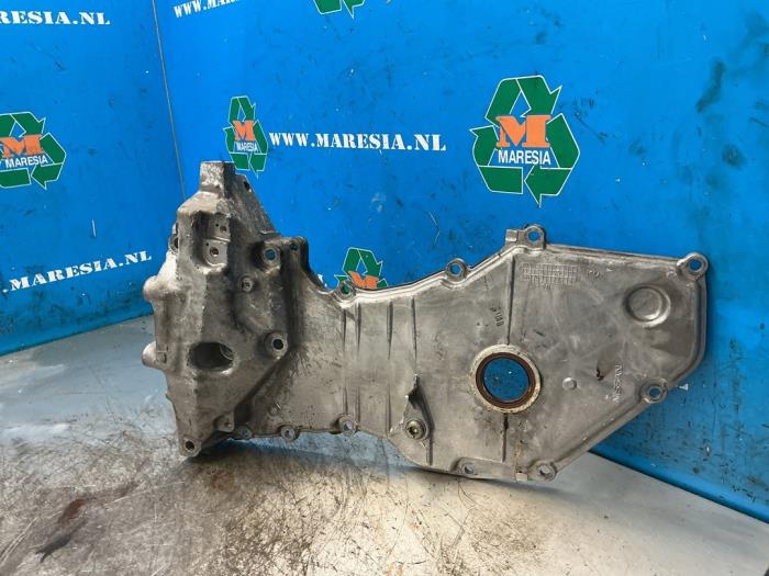 Usagé Couvercle de distribution Nissan Micra (K13) 1.2 12V Prix € 73,50 Règlement à la marge proposé par Maresia Auto Recycling B.V.