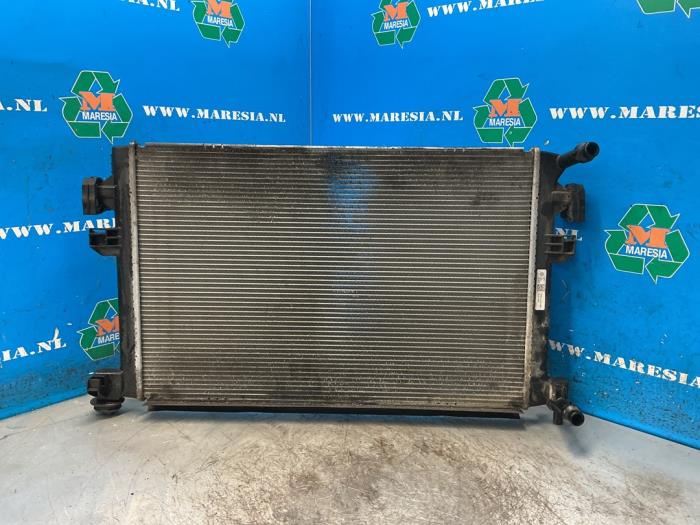 Gebrauchte Kühler Seat Leon ST (5FF) 1.6 TDI Ecomotive 16V Preis € 73,50 Margenregelung angeboten von Maresia Auto Recycling B.V.
