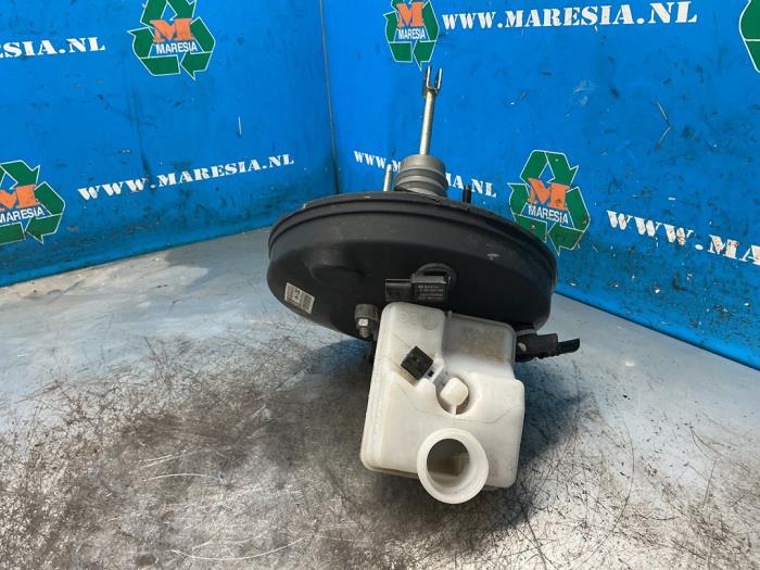 Gebrauchte Bremskraftverstärker Renault Twingo III (AH) 1.0 SCe 75 12V Preis € 52,50 Margenregelung angeboten von Maresia Auto Recycling B.V.