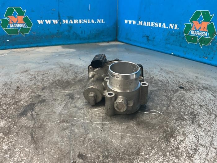 Gebrauchte Drosselklappengehäuse Ford Fiesta 7 Preis € 52,50 Margenregelung angeboten von Maresia Auto Recycling B.V.