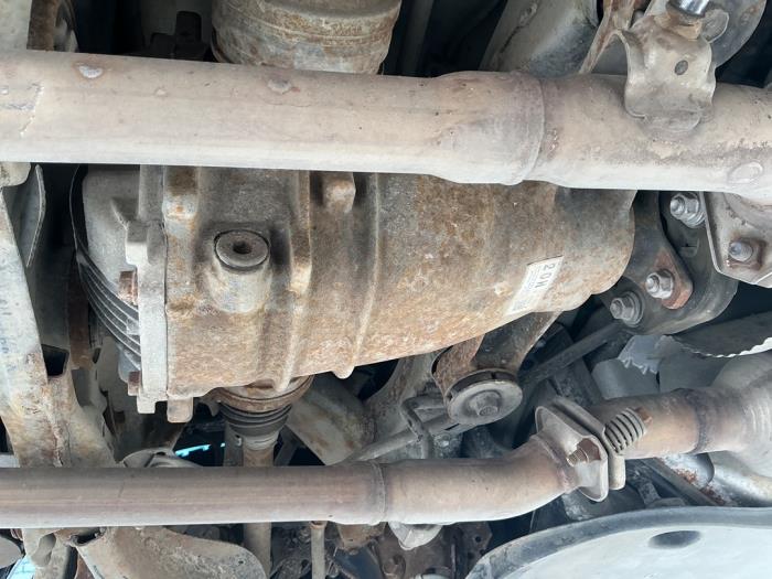 Gebrauchte Differential hinten Lexus IS (E3) 300h 2.5 16V Preis € 525,00 Margenregelung angeboten von Maresia Auto Recycling B.V.