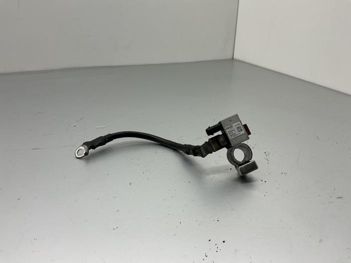 Begagnade Batterisensor Hyundai i20 1.2i 16V Pris € 52,50 Marginaltabell erbjuds av Maresia Auto Recycling B.V.