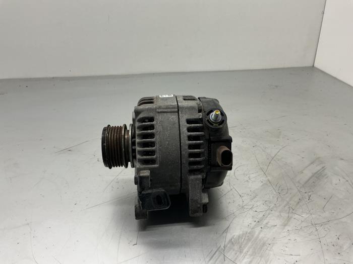 Usagé Dynamo Hyundai i30 (GDHB5) 1.6 CRDi Blue Drive 16V VGT Prix € 73,50 Règlement à la marge proposé par Maresia Auto Recycling B.V.