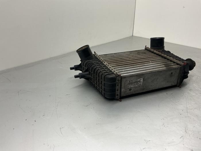 Intercooler d'un Nissan Micra (K13) 1.2 12V DIG-S 2012