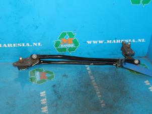 Used Wiper mechanism Hyundai Atos 1.1 12V Prime Price € 42,00 Margin scheme offered by Maresia Auto Recycling B.V.