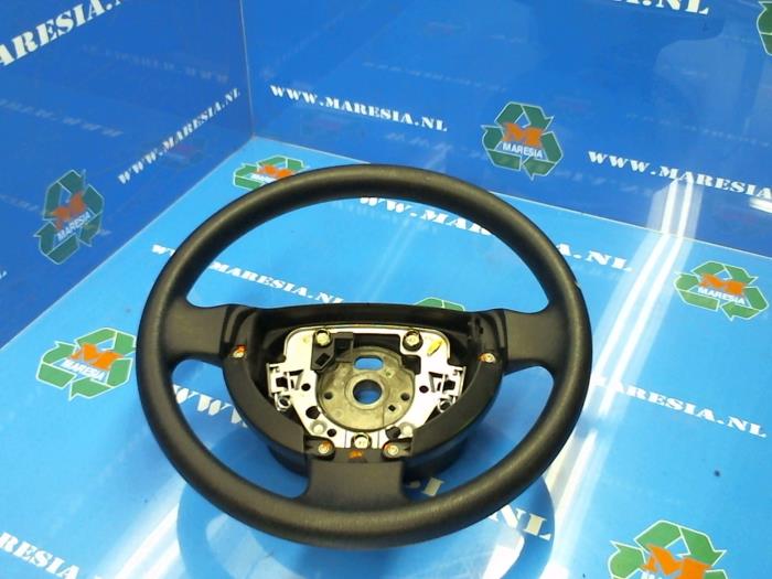 Steering wheel from a Volkswagen Fox (5Z) 1.2 2007
