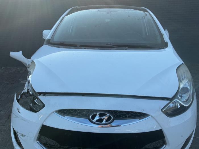 Używane Maska Hyundai iX20 (JC) 1.4 CRDi 16V Cena € 315,00 Procedura marży oferowane przez Maresia Auto Recycling B.V.
