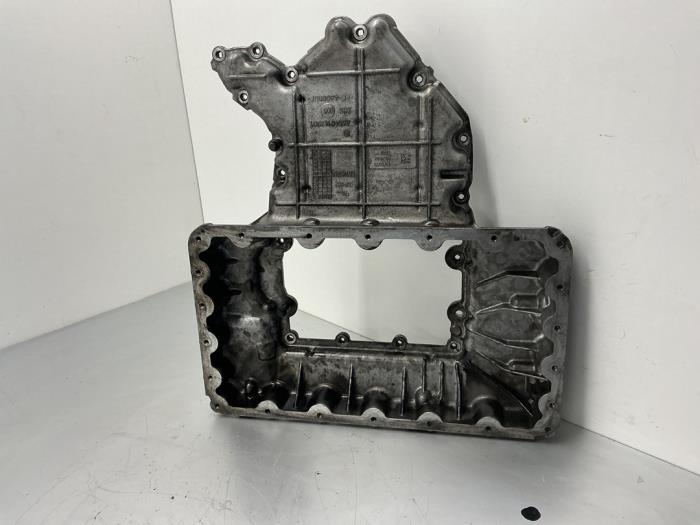 Gebrauchte Ölwanne Mercedes Sprinter 3,5t (910.0/910.1/907.1/907.2) 319 CDI 2.0 D RWD Preis € 236,25 Margenregelung angeboten von Maresia Auto Recycling B.V.