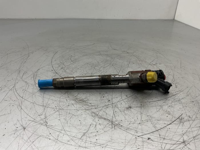 Gebrauchte Einspritzdüse (Diesel) Iveco New Daily VI 35C18, 40C18, 50C18, 65C18, 70C18, 35S18 Preis € 105,00 Margenregelung angeboten von Maresia Auto Recycling B.V.