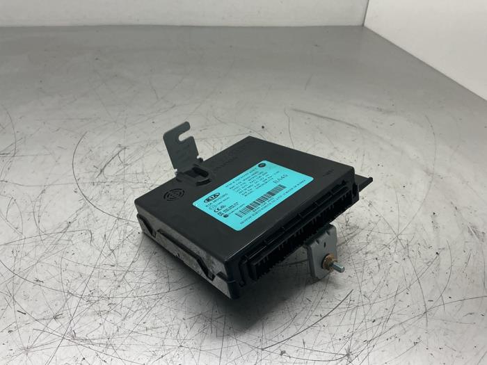 Usagé Ordinateur divers Kia Rio IV (YB) 1.2 MPI 16V Prix € 120,75 Règlement à la marge proposé par Maresia Auto Recycling B.V.