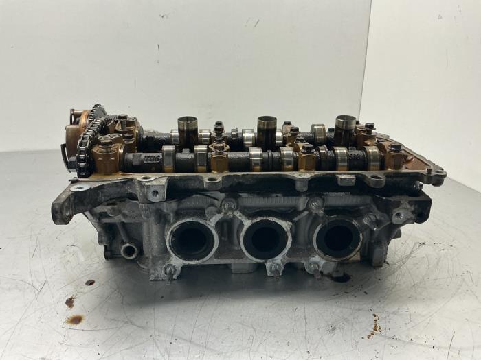 Używane Glowica cylindra Lexus RX (L1) 450h V6 24V VVT-i 4x4 Cena na żądanie oferowane przez Maresia Auto Recycling B.V.