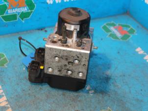 Gebrauchte ABS Pumpe Lexus IS (E2) 200 2.0 24V Preis € 157,50 Margenregelung angeboten von Maresia Auto Recycling B.V.