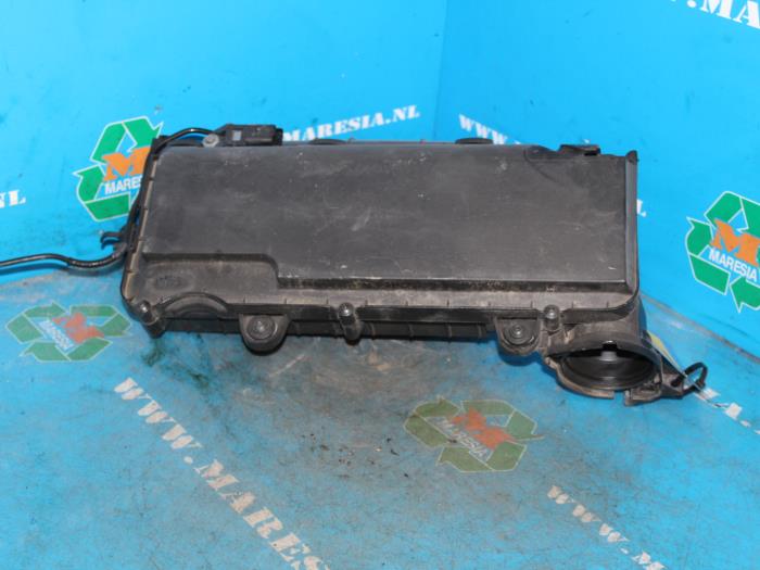 Begagnade Luftfilterhus Mazda 2 (DE) 1.4 CDVi 16V Pris € 57,75 Marginaltabell erbjuds av Maresia Auto Recycling B.V.