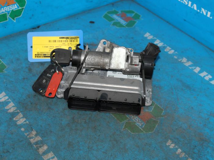 Used Ignition lock + computer Seat Ibiza ST (6J8) 1.2 TDI Ecomotive Price € 262,50 Margin scheme offered by Maresia Auto Recycling B.V.