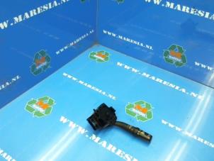 Used Wiper switch Toyota Avensis Wagon (T25/B1E) 2.0 16V D-4D-F Price € 36,75 Margin scheme offered by Maresia Auto Recycling B.V.
