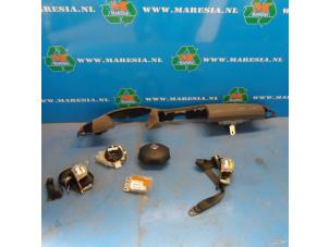 Used Airbag set + module Nissan Micra (K12) 1.2 16V Price € 367,50 Margin scheme offered by Maresia Auto Recycling B.V.