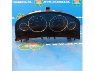 Used Instrument panel Opel Vectra C Caravan 2.0 DTI 16V Price € 78,75 Margin scheme offered by Maresia Auto Recycling B.V.