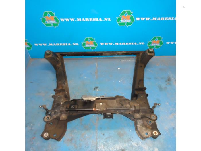 Begagnade Underram Jaguar X-type 2.5 V6 24V Pris € 210,00 Marginaltabell erbjuds av Maresia Auto Recycling B.V.