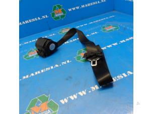 Used Front seatbelt, right BMW 3 serie Compact (E46/5) 318td 16V Price € 52,50 Margin scheme offered by Maresia Auto Recycling B.V.