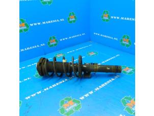 Used Front shock absorber rod, right Volkswagen Fox (5Z) 1.4 16V Price € 26,25 Margin scheme offered by Maresia Auto Recycling B.V.