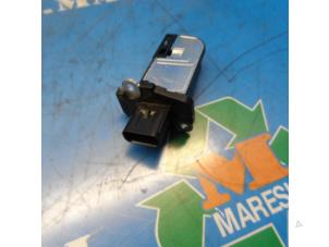 Used Airflow meter Ford Fiesta 6 (JA8) 1.0 EcoBoost 12V 100 Price € 36,75 Margin scheme offered by Maresia Auto Recycling B.V.