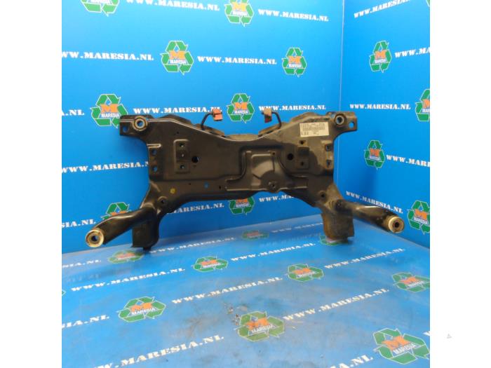 Used Subframe Ford C-Max (DM2) 1.8 16V Price € 105,00 Margin scheme offered by Maresia Auto Recycling B.V.