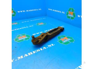 Used Front lower wishbone, right Chevrolet Matiz 0.8 Price € 26,25 Margin scheme offered by Maresia Auto Recycling B.V.