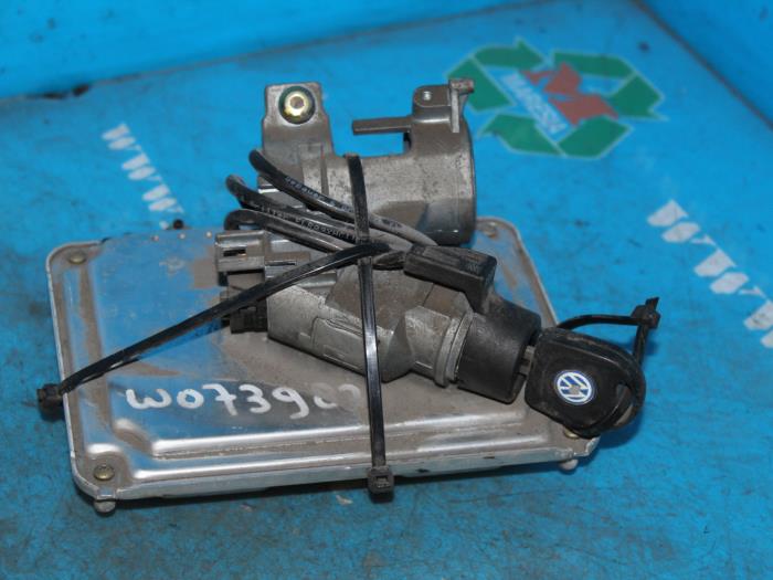Used Ignition lock + computer Volkswagen Lupo (6X1) 1.4 60 Price € 131,25 Margin scheme offered by Maresia Auto Recycling B.V.