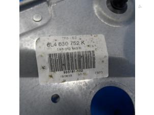 Używane Mechanizm szyby prawej tylnej wersja 4-drzwiowa Seat Cordoba (6L2) 1.4 16V Cena € 68,25 Procedura marży oferowane przez Maresia Auto Recycling B.V.