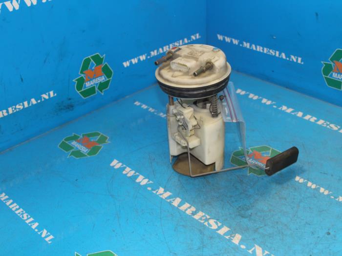 Gebrauchte Kraftstoffpumpe Elektrisch Volvo S40 (VS) 2.0 16V Preis € 52,50 Margenregelung angeboten von Maresia Auto Recycling B.V.