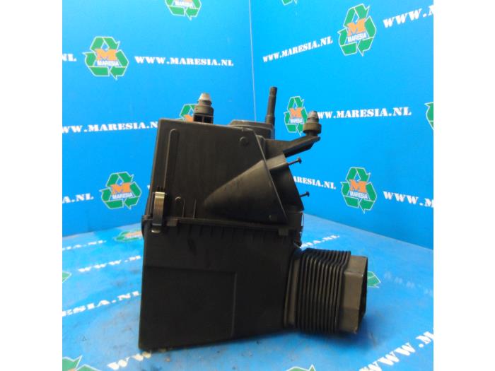 Gebrauchte Luftfiltergehäuse Audi A6 Avant (C6) 2.0 TDI 16V Preis € 73,50 Margenregelung angeboten von Maresia Auto Recycling B.V.