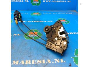 Used Front door lock mechanism 4-door, right Toyota Prius (ZVW3) 1.8 16V Price € 68,25 Margin scheme offered by Maresia Auto Recycling B.V.