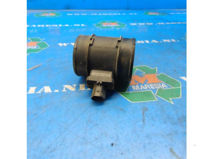 Begagnade Luftflödesmätare Opel Corsa D 1.3 CDTi 16V ecoFLEX Pris € 13,13 Marginaltabell erbjuds av Maresia Auto Recycling B.V.