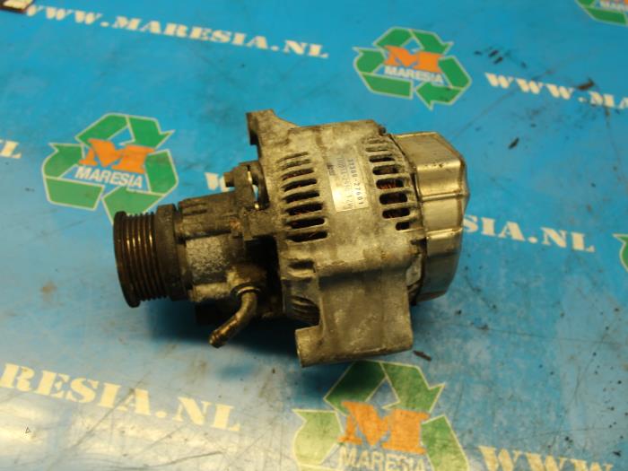 Begagnade Dynamo Hyundai Matrix 1.5 CRDi 16V Pris € 26,25 Marginaltabell erbjuds av Maresia Auto Recycling B.V.
