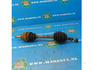 Used Front drive shaft, left Opel Zafira (F75) 1.6 16V Price € 36,75 Margin scheme offered by Maresia Auto Recycling B.V.