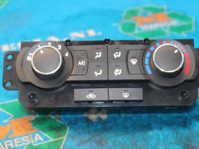 Heater control panel from a Daewoo Epica 2.0 D 16V 2009