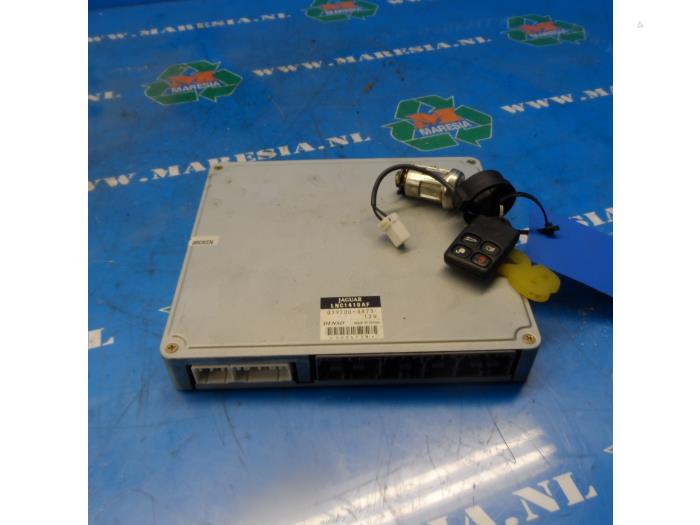 Used Ignition lock + computer Jaguar XK 8 Convertible 4.0 V8 32V Price € 262,50 Margin scheme offered by Maresia Auto Recycling B.V.