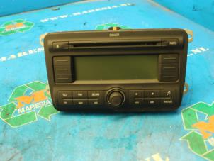 Gebrauchte Radio CD Spieler Skoda Fabia II (5J) 1.4 TDI 70 Preis € 52,50 Margenregelung angeboten von Maresia Auto Recycling B.V.