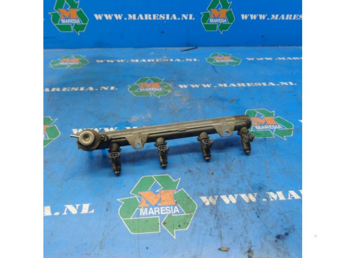 Usagé Système d'injection Seat Cordoba Vario Facelift (6K5) 1.4 16V Prix € 78,75 Règlement à la marge proposé par Maresia Auto Recycling B.V.