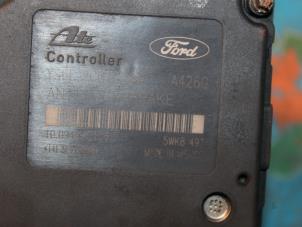 ABS Pumpe van een Ford StreetKa 1.6i 2004